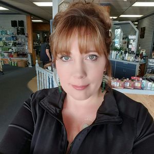 Meet your Posher, Lynn